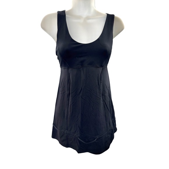 lululemon athletica Tops - Lululemon Black Long Athletic Tank Top Size 4 Built In Bra Drawstring Hem
